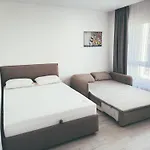 Cozy Ozo Apartments, Free Parking!